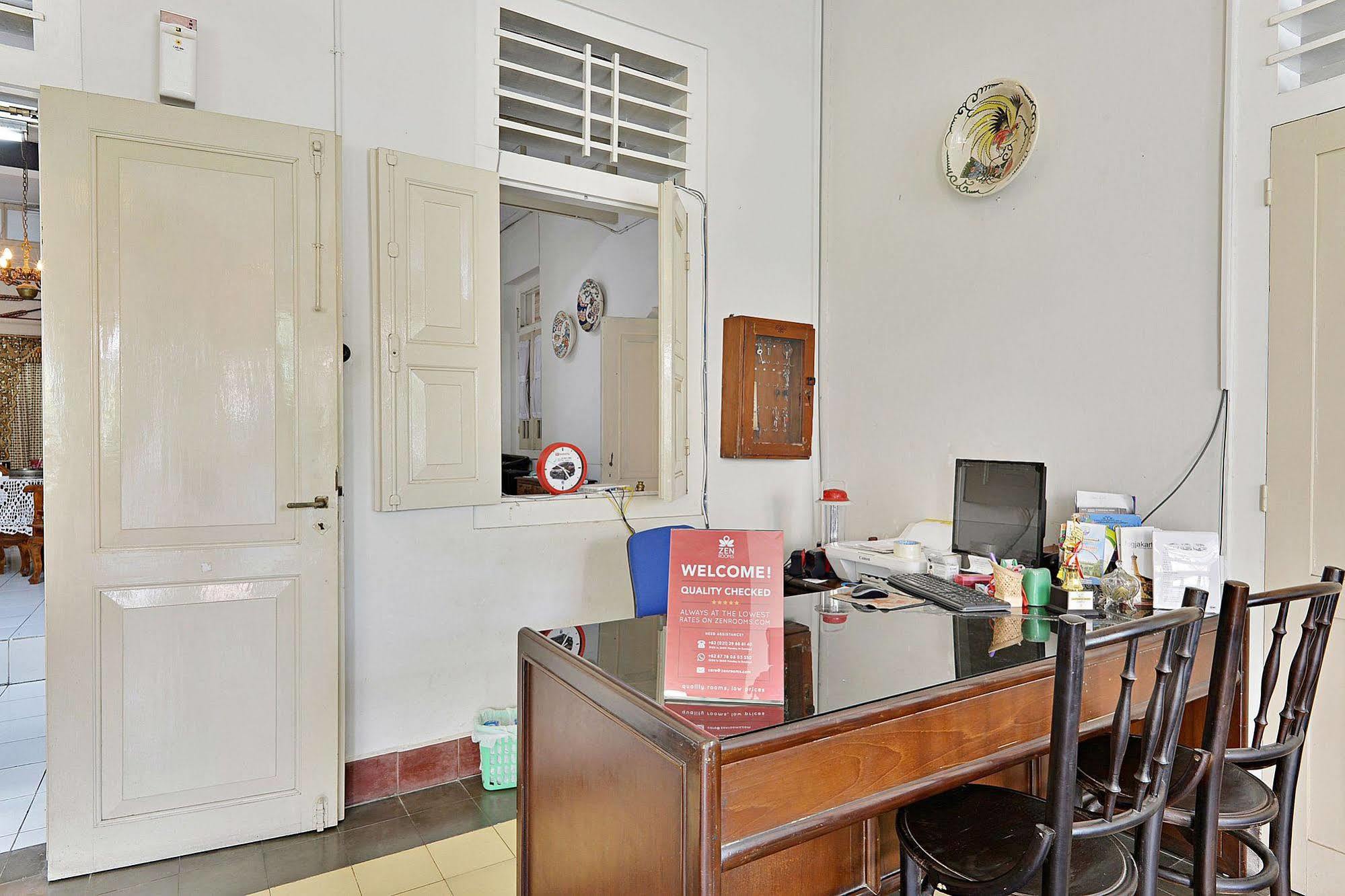 יוגיאקרטה Zen Rooms Panembahan Kraton מראה חיצוני תמונה